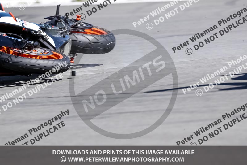 donington no limits trackday;donington park photographs;donington trackday photographs;no limits trackdays;peter wileman photography;trackday digital images;trackday photos